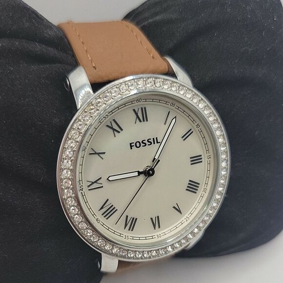 Fossil ES3112 Women Brown Leather Analog Mother Of Pearl Dial Quartz Watch BC619 - Picture 3 of 10